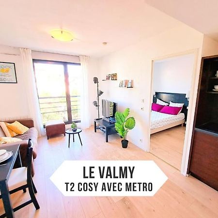 Le Valmy: Appartement Lumineux Au Pied Du Metro Lyon Eksteriør bilde